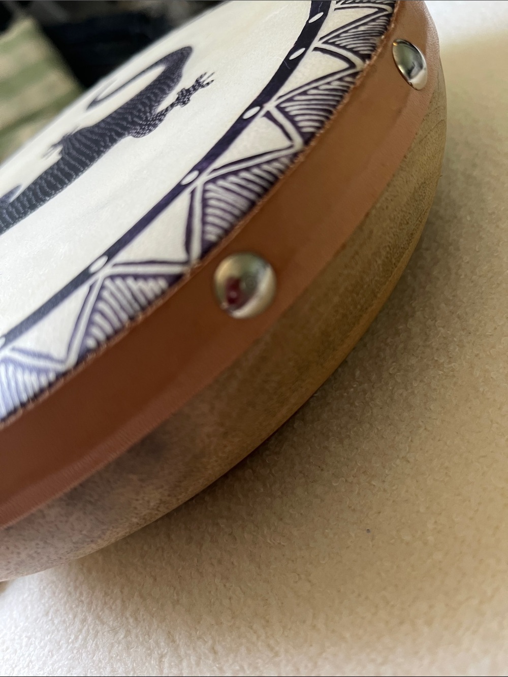Frame Drum with Lizard Motif, seed pod shaker shaker, rhythm stick - Picture 9 of 9